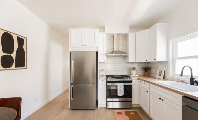 5849 1/2 Ernest Ave - Photo 4 of 12