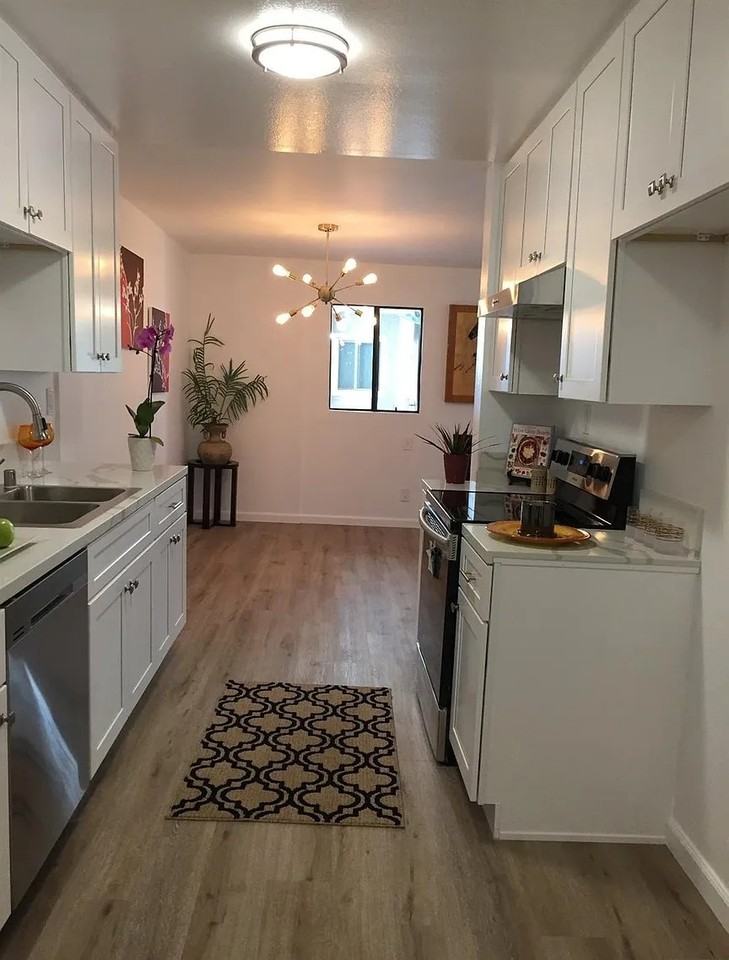 2929 Waverly Dr #106 - Photo 7 of 16