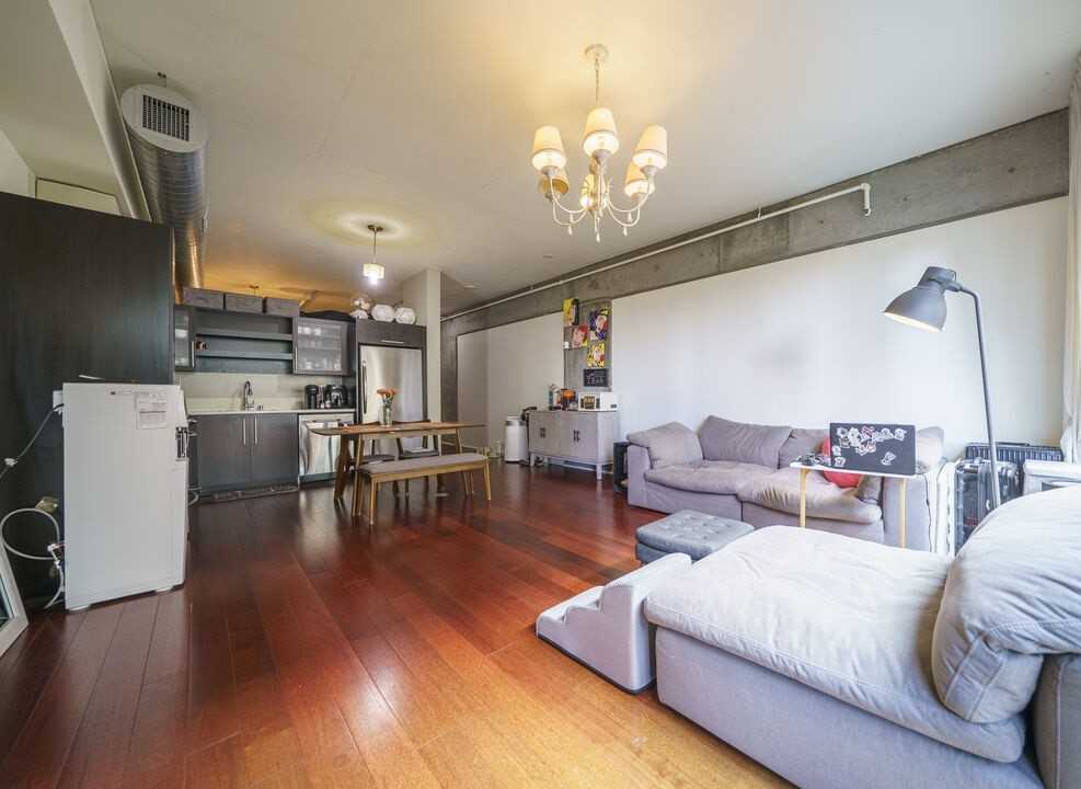 1100 S Hope St - Photo 2 of 4