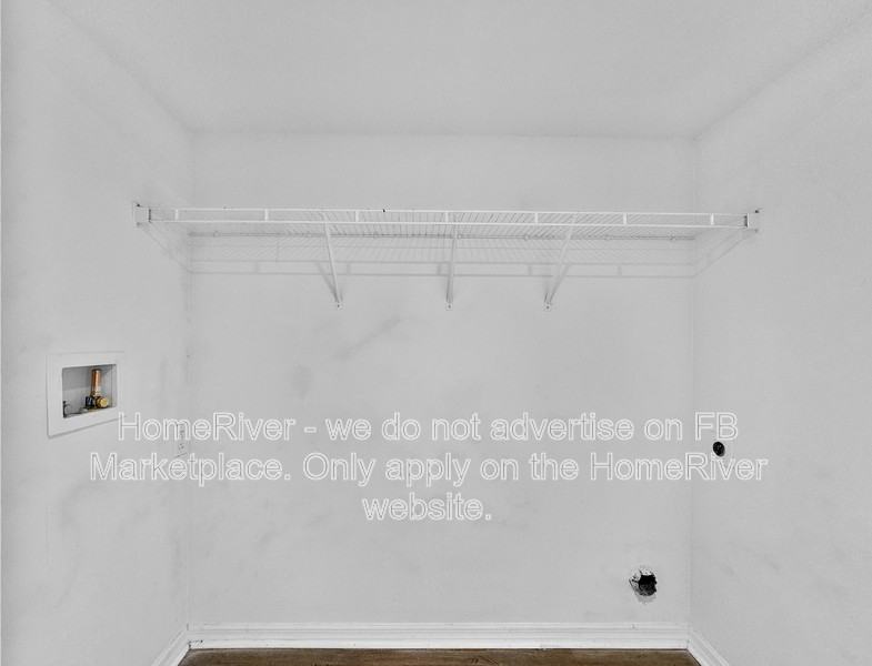 14358 Finsbury Dr - Photo 5 of 24