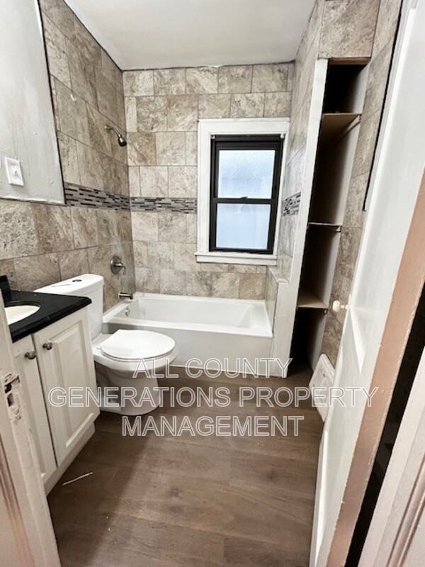 9612 Lamontier Ave - Photo 5 of 9