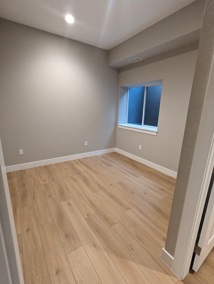 1800 Colorado Blvd #103 - Photo 6 of 9