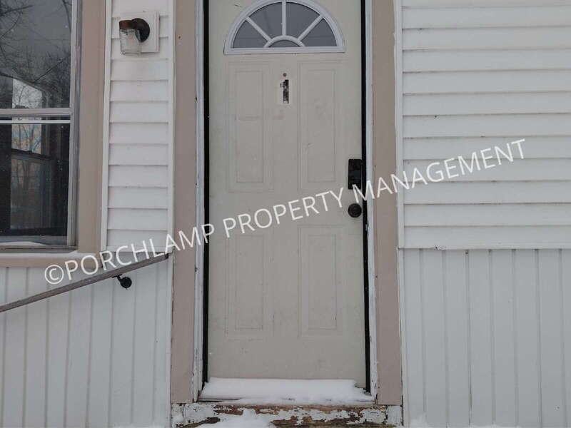 1848 Franklin St #1 - Photo 2 of 12