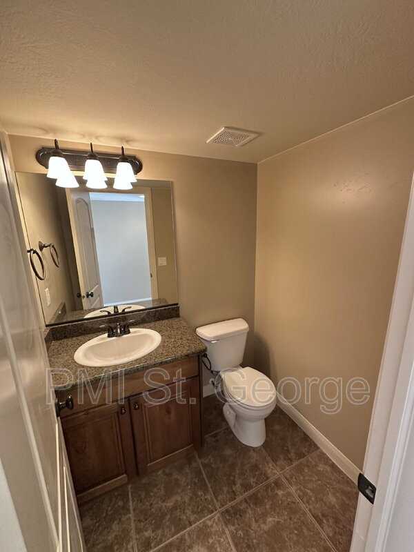 340 Wn #103 - Photo 6 of 34