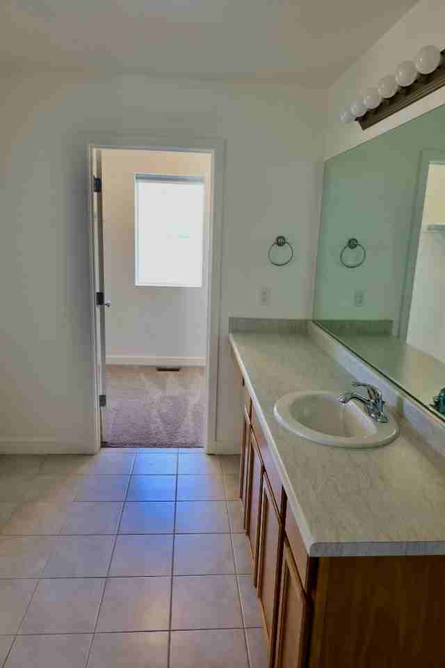 15104 S Wild Horse Way - Photo 7 of 11