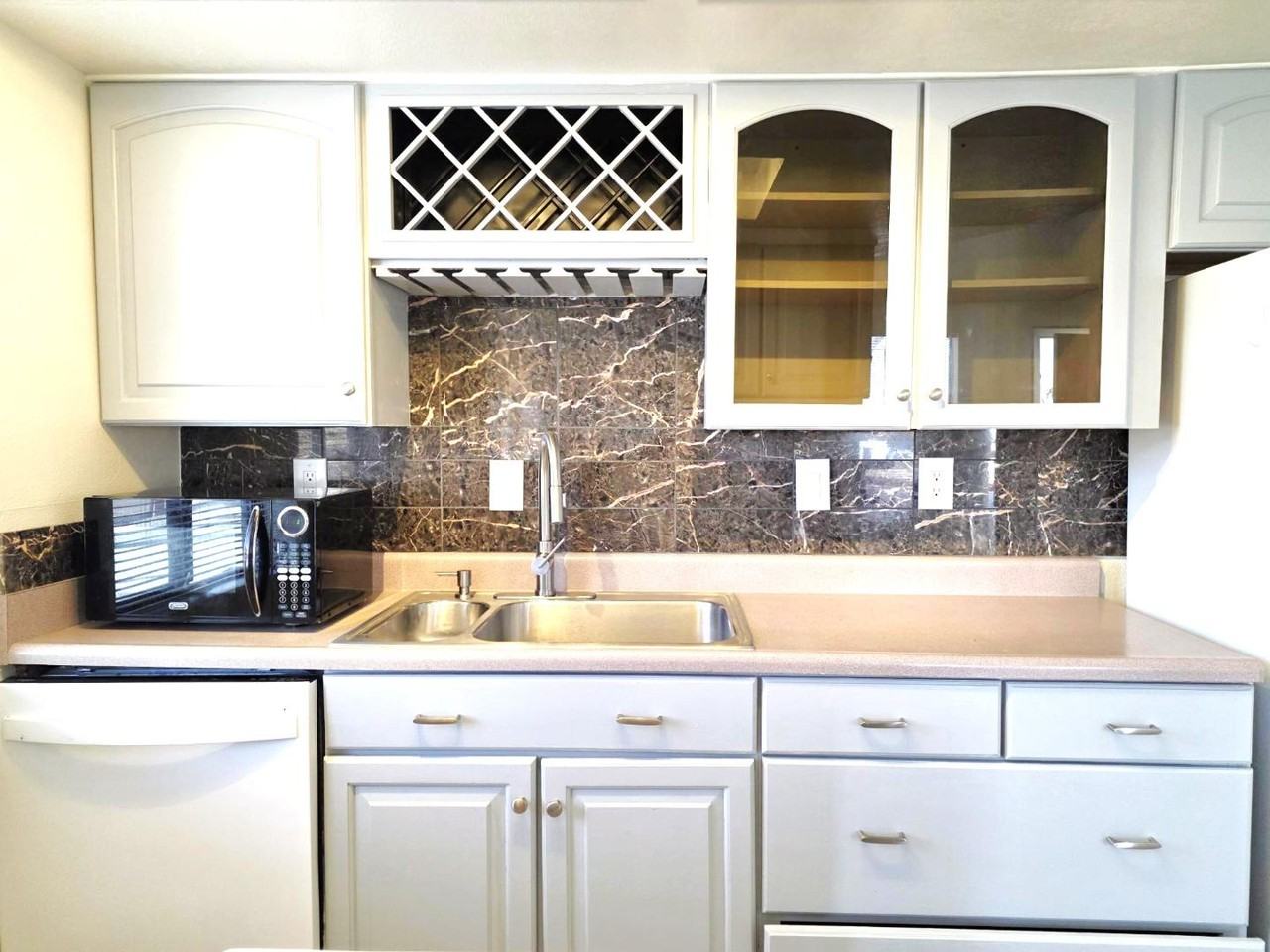 17094 E Tennessee Dr - Photo 5 of 20