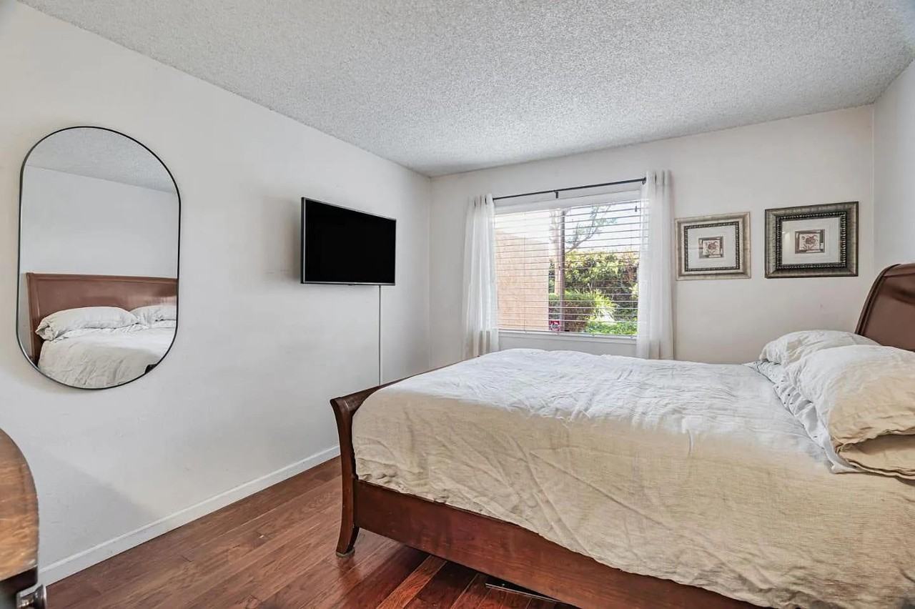 247 N Capitol Ave - Photo 6 of 20