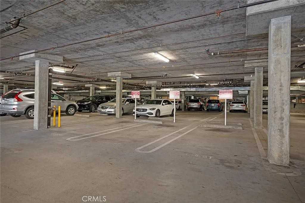 2742 Cabrillo Ave - Photo 4 of 20