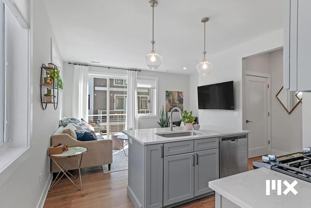 627 Fairview Ave Ne - Photo 1 of 1