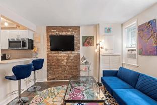 98 Bright St - Photo 1 of 1