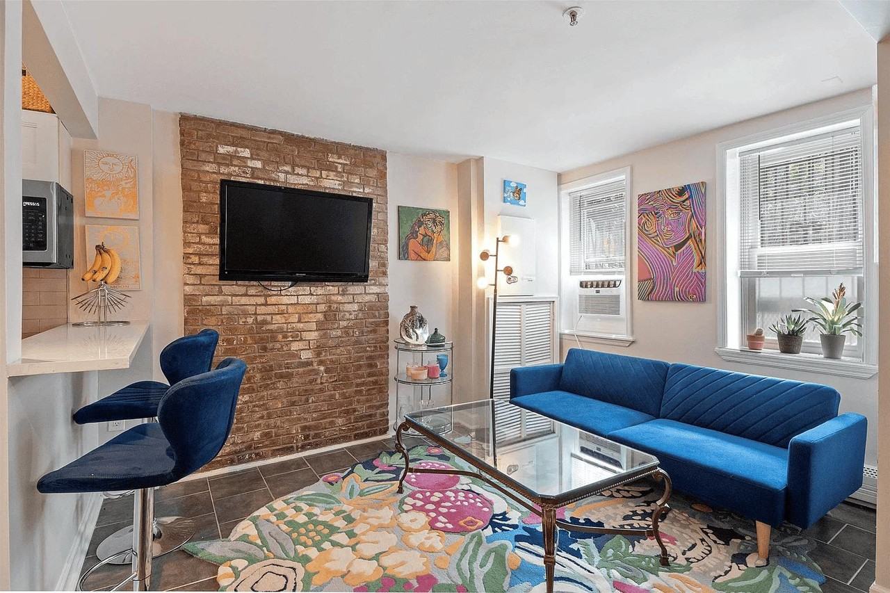 98 Bright St - Photo 3 of 16