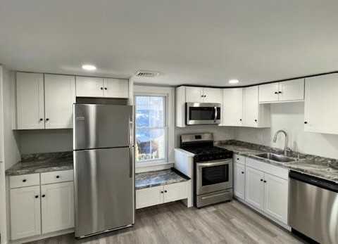 333 West - Photo 2 of 10