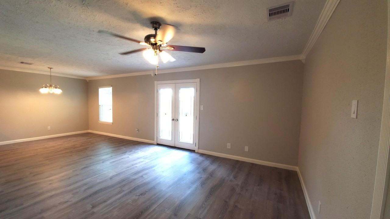 22102 Calderbrook Dr - Photo 6 of 12