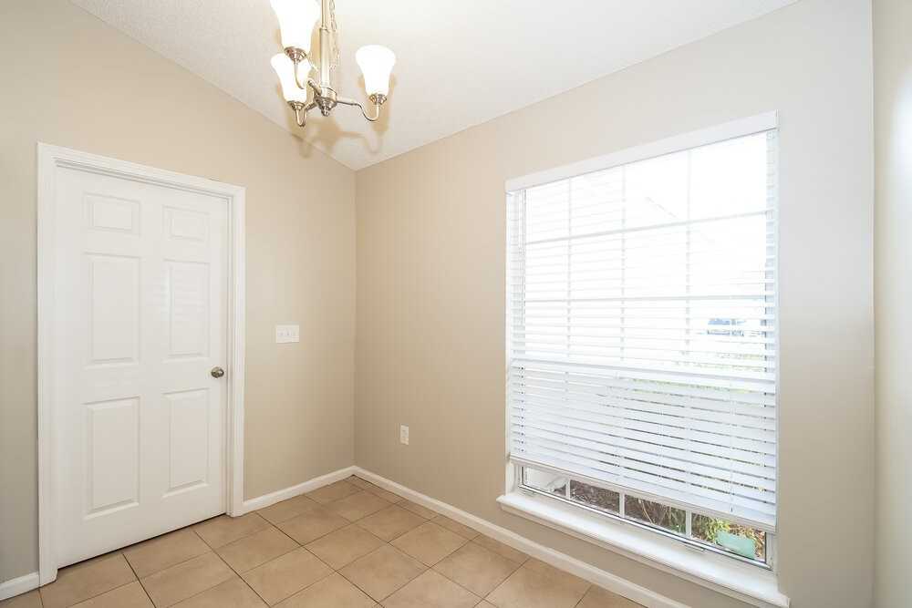 1748 Northglen Cir - Photo 6 of 15