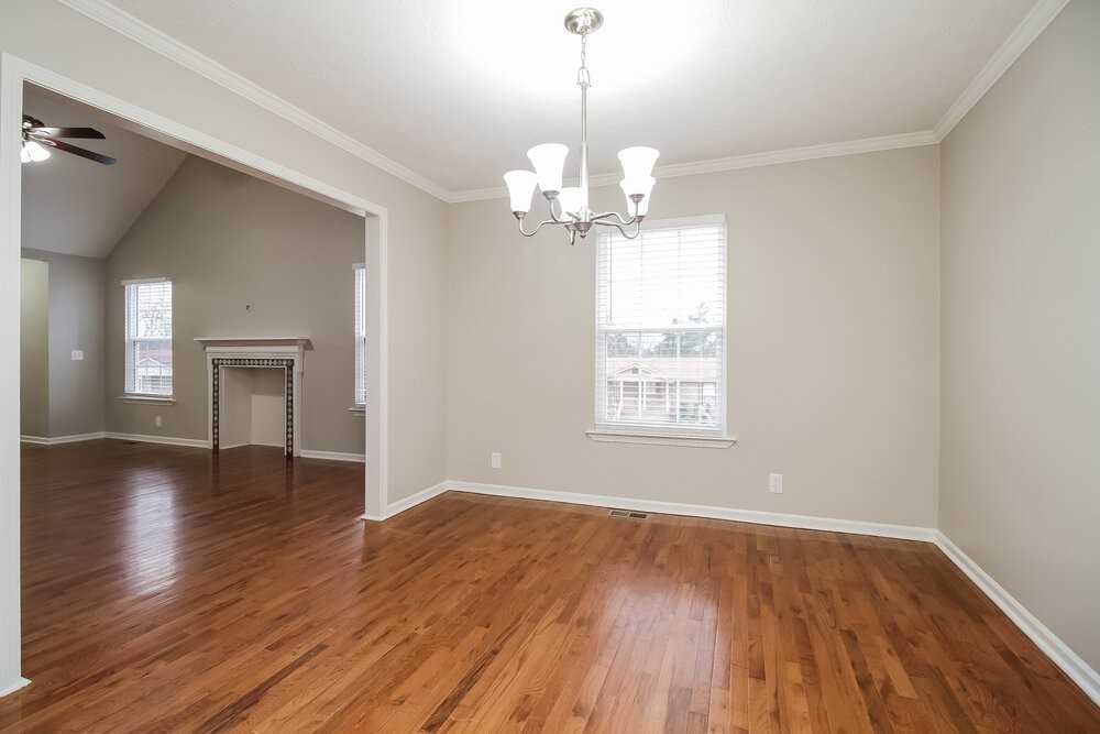 3105 Roundwood Forest Ln - Photo 5 of 16