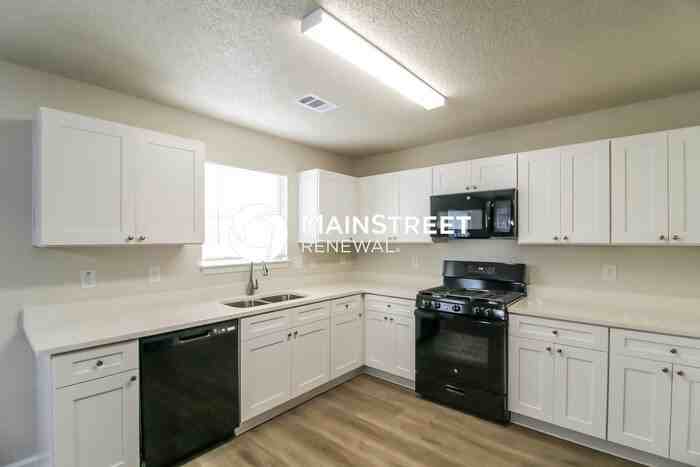 7010 New Dale Rd - Photo 5 of 17