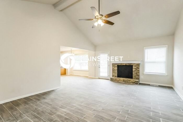 5011 Cronin Dr - Photo 4 of 17