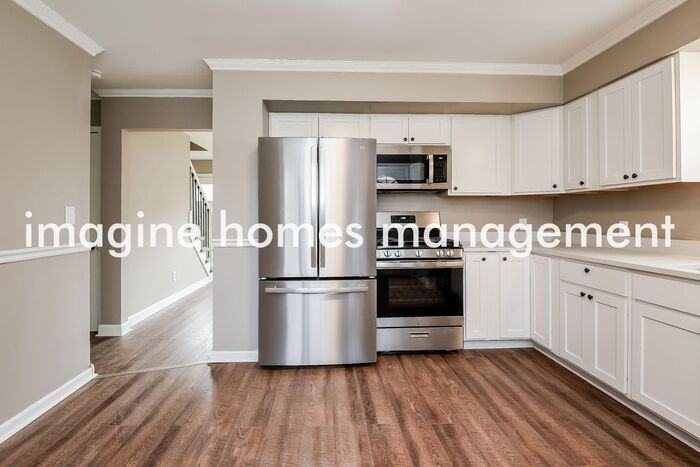 25312 Hall Dr - Photo 7 of 20