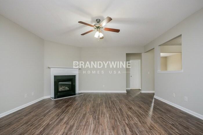126 Seabreeze Trl - Photo 4 of 26