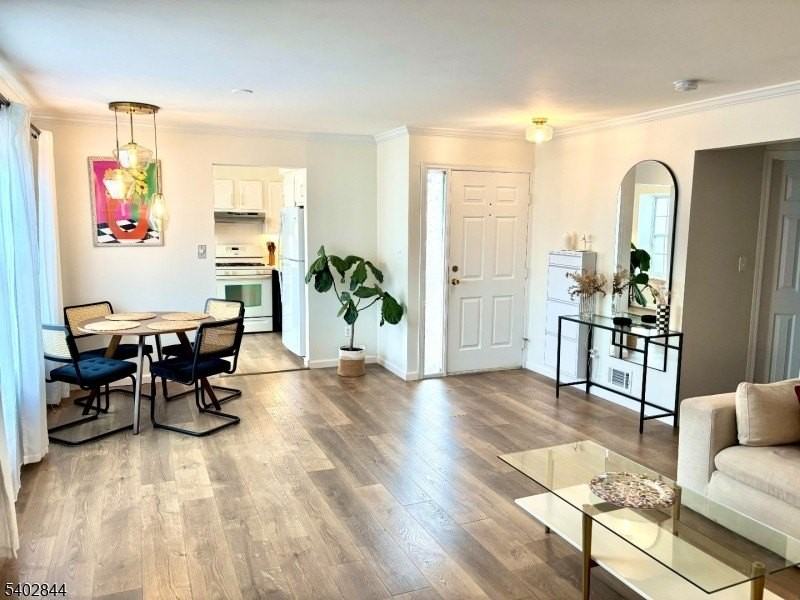 702 Pinehurst-7 #7 - Photo 4 of 18