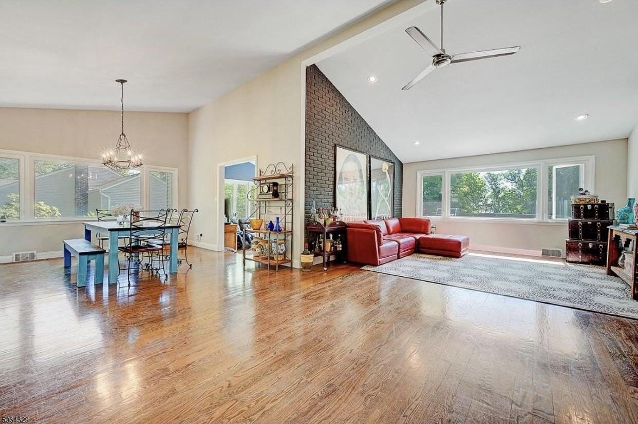 4 Undercliff Ter - Photo 7 of 22