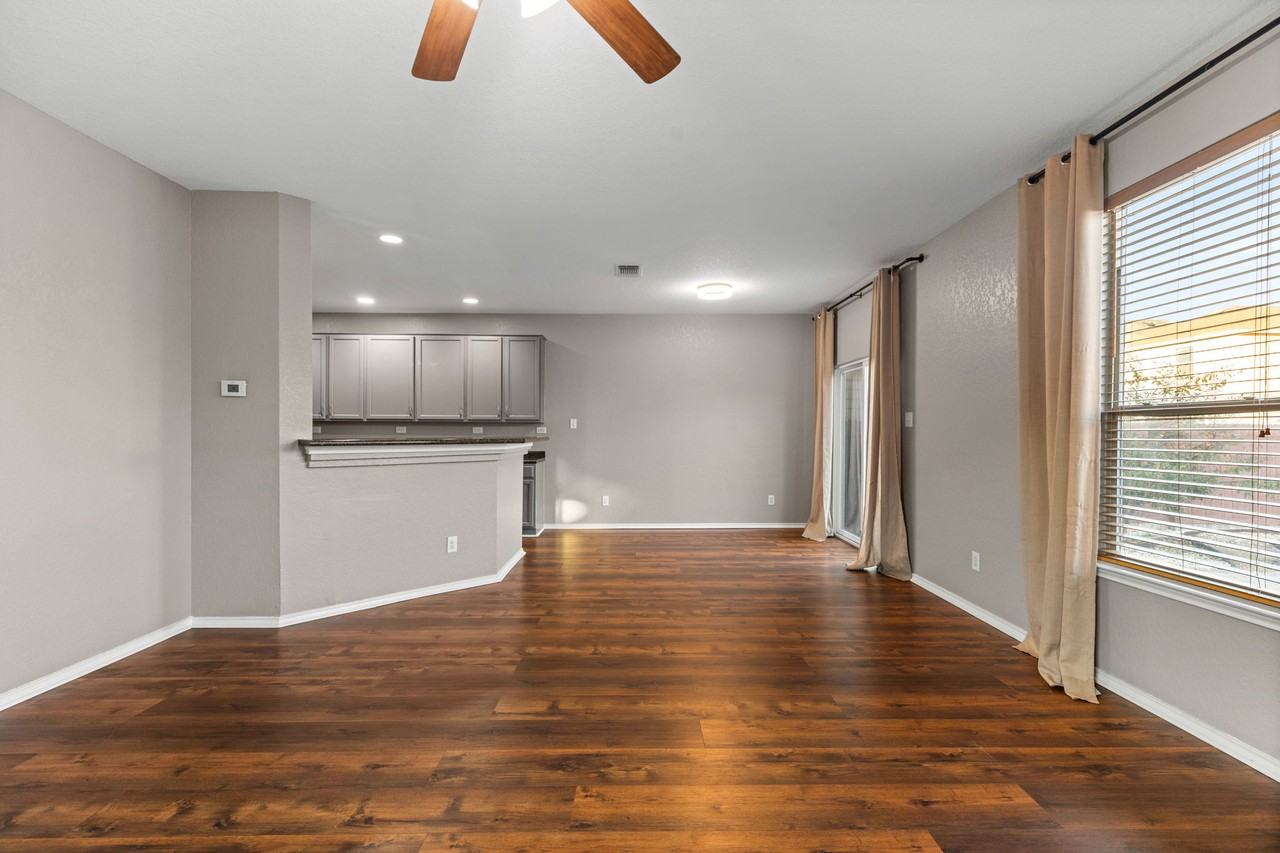 4342 Safe Hbr #1 - Photo 7 of 22