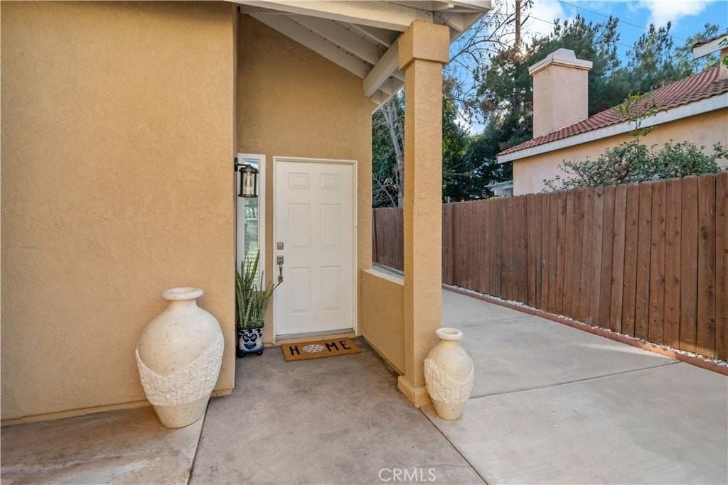 2025 Fairmont Dr - Photo 4 of 36