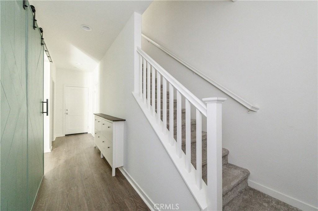 603 Shadowbrook - Photo 5 of 50