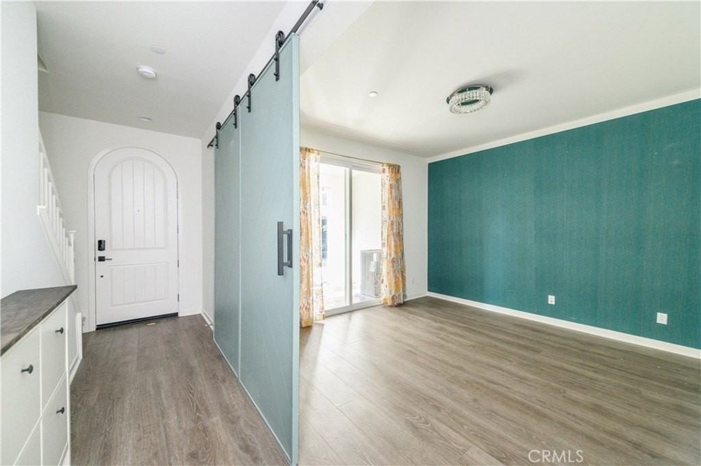 603 Shadowbrook - Photo 6 of 50