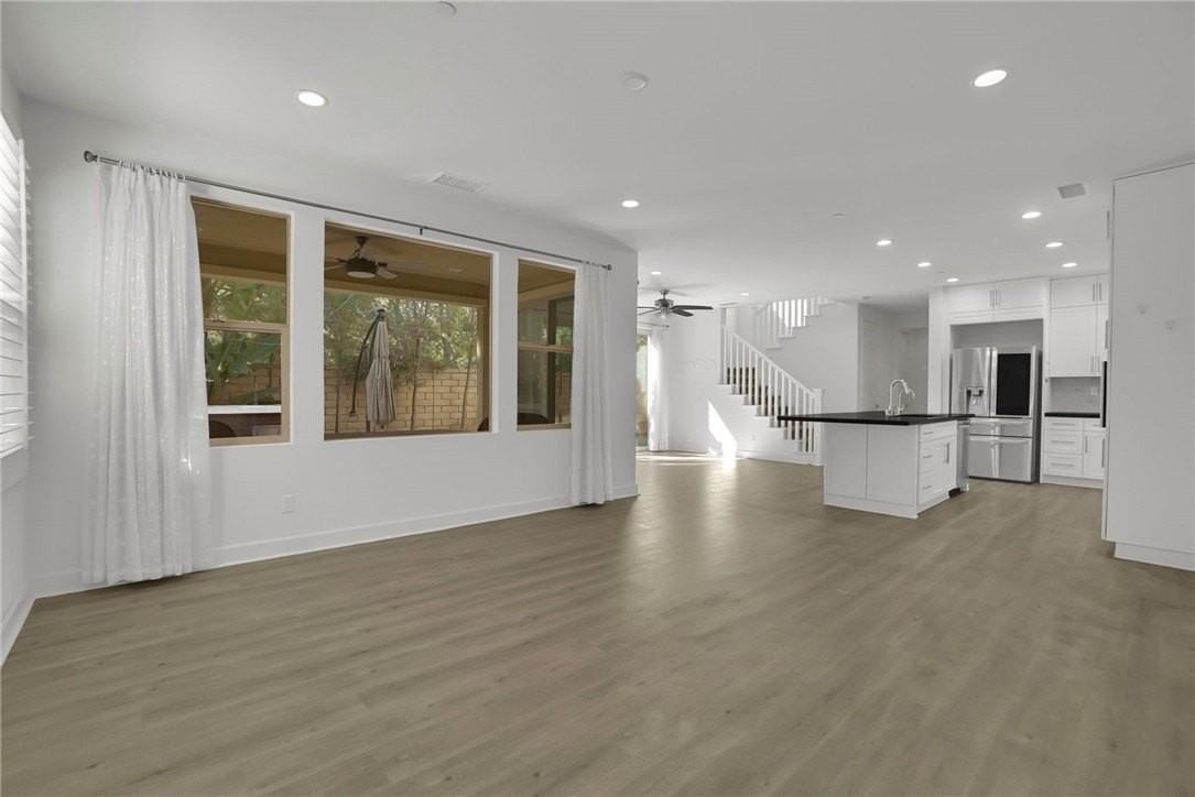 30 Lilac - Photo 4 of 9