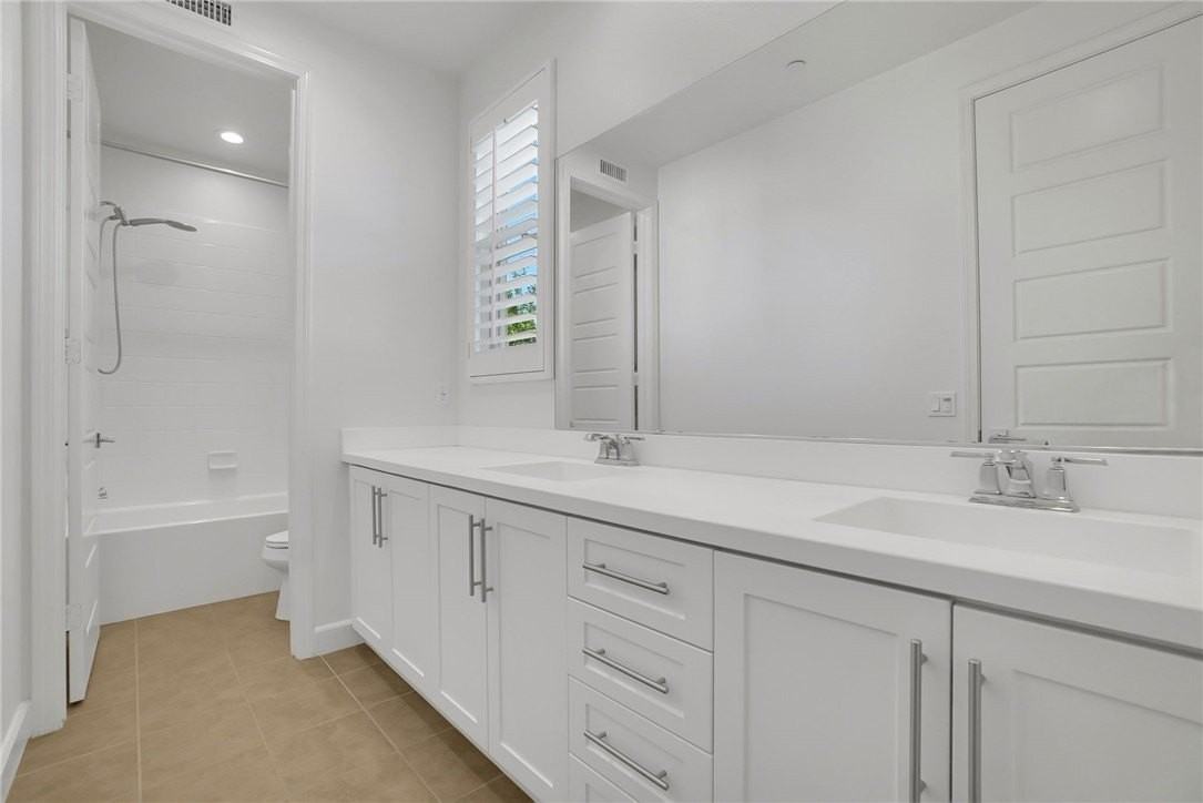 30 Lilac - Photo 6 of 9