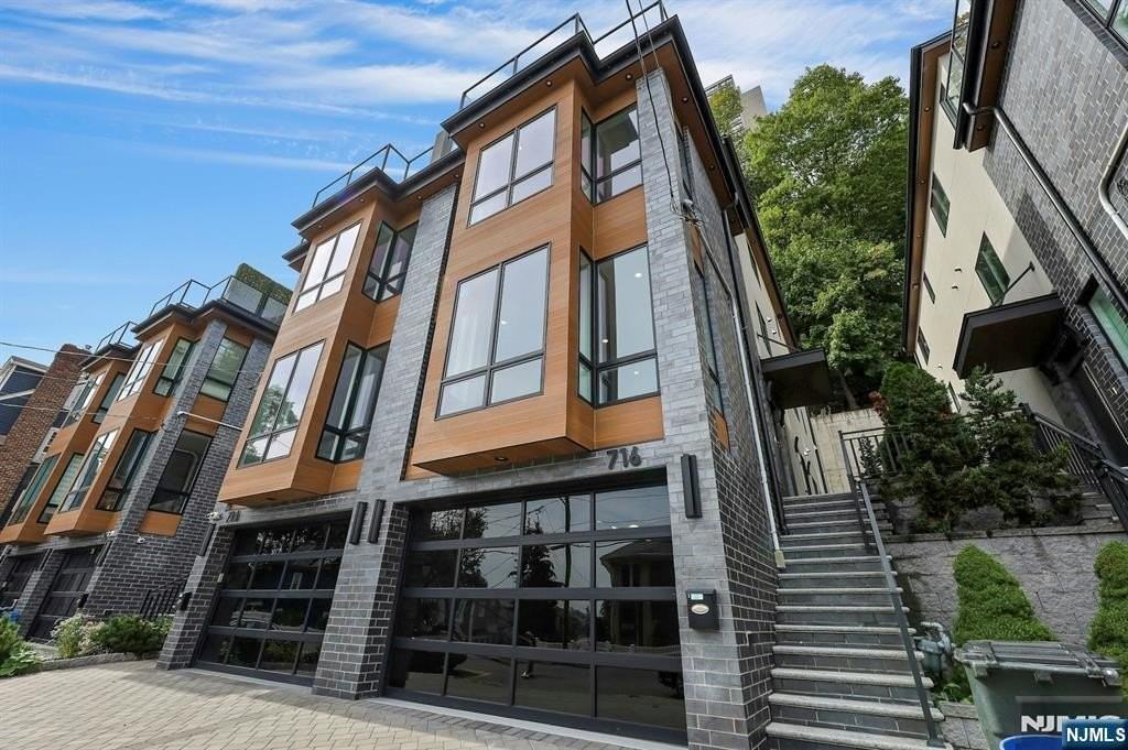 714 Undercliff Ave - Photo 4 of 45