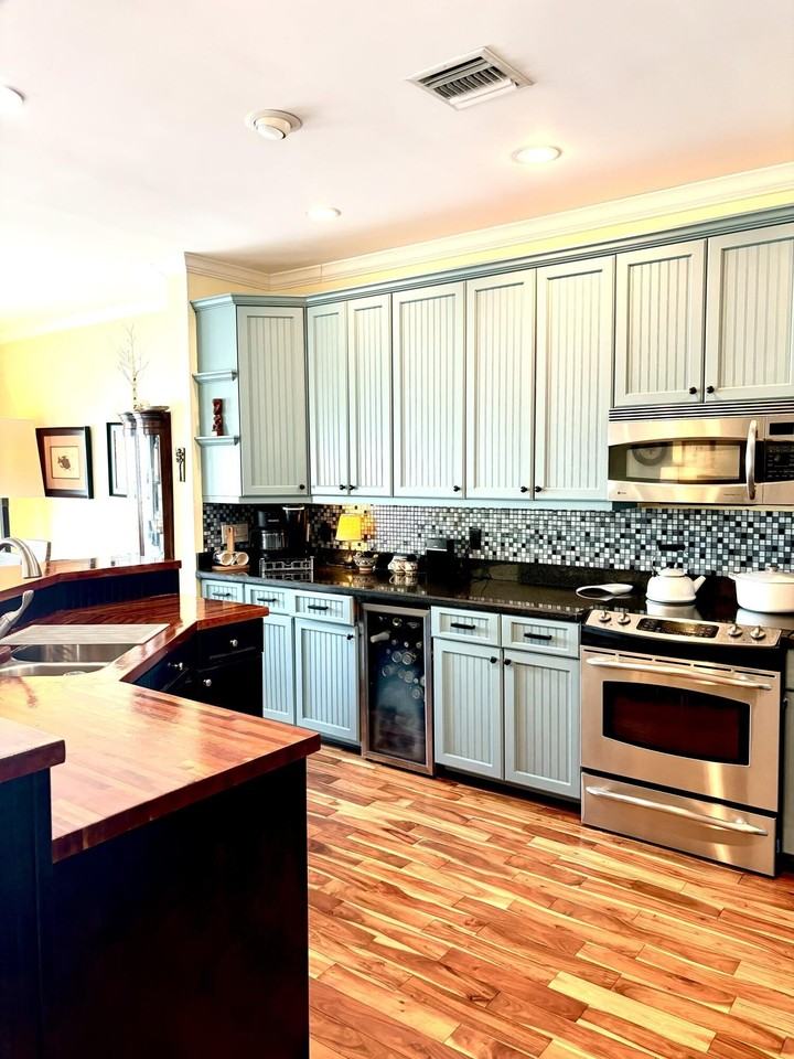 328 N Lake Dr #328 - Photo 6 of 27