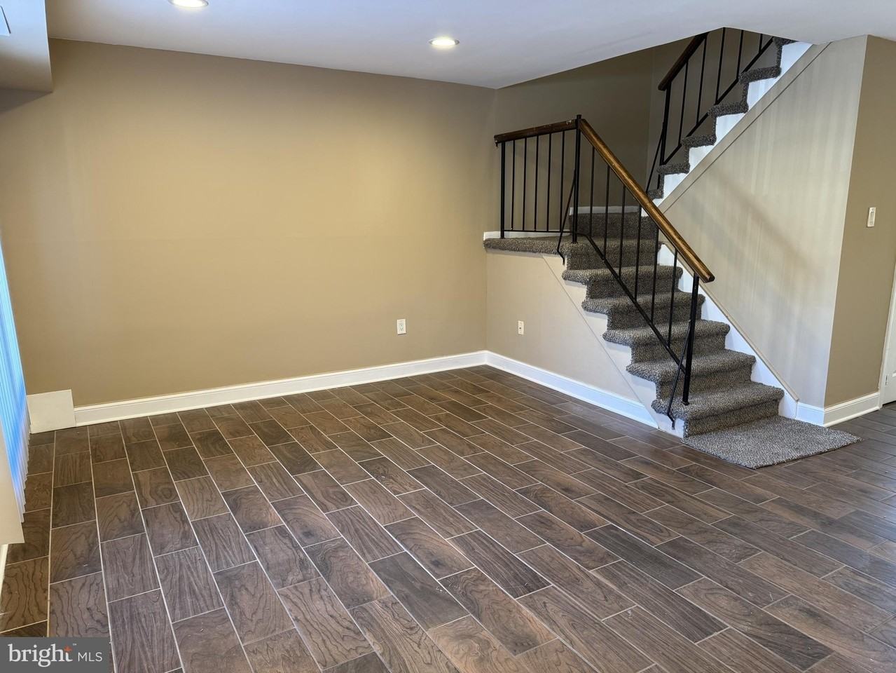 131 Chelsea Cir Unit B141 #B141 - Photo 2 of 13