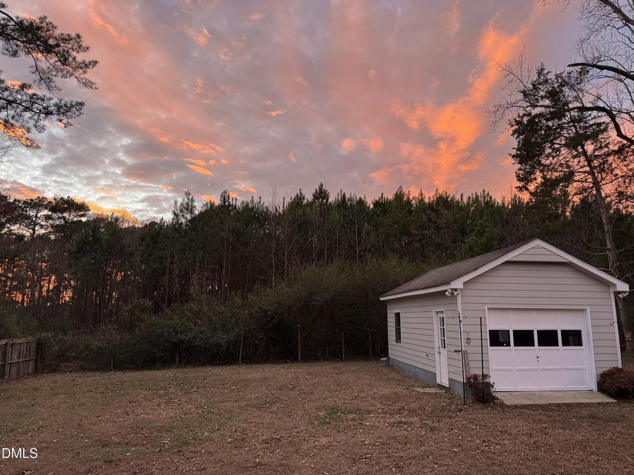 203 Brook Rock Ln - Photo 2 of 40