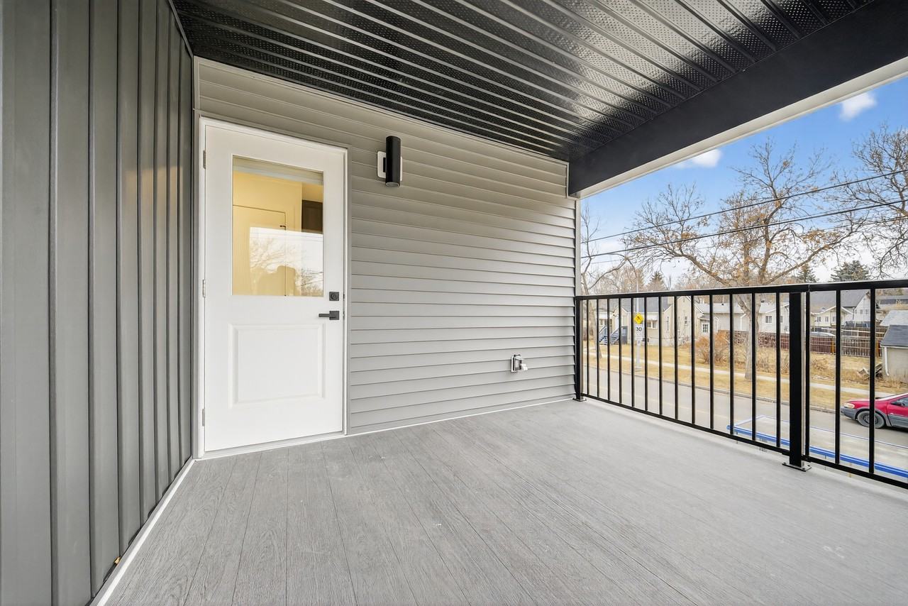 8821G 122 Ave Nw #1 - Photo 6 of 20