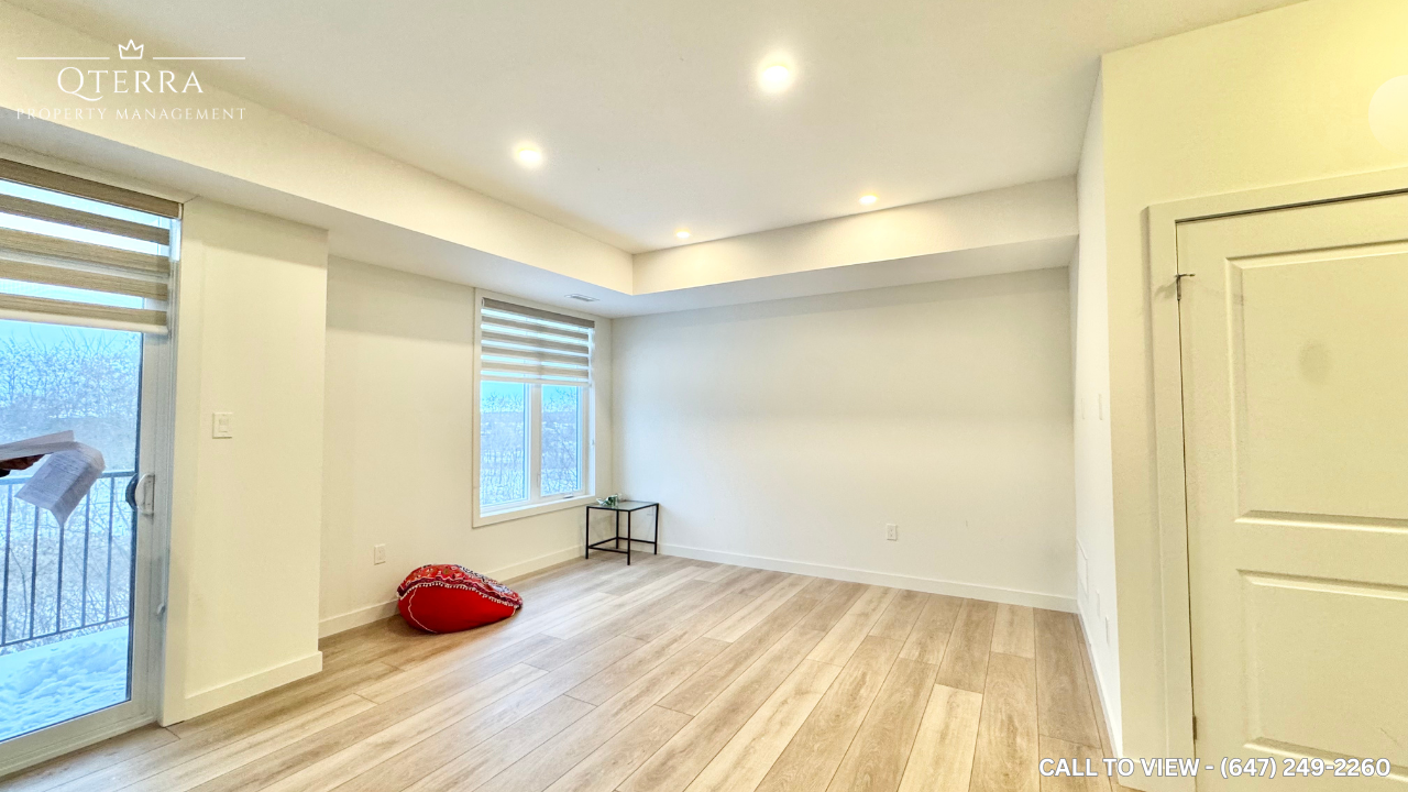 72- 405 Myers Rd, Cambridge, Ontario N1P 0B6 - Photo 2 of 9