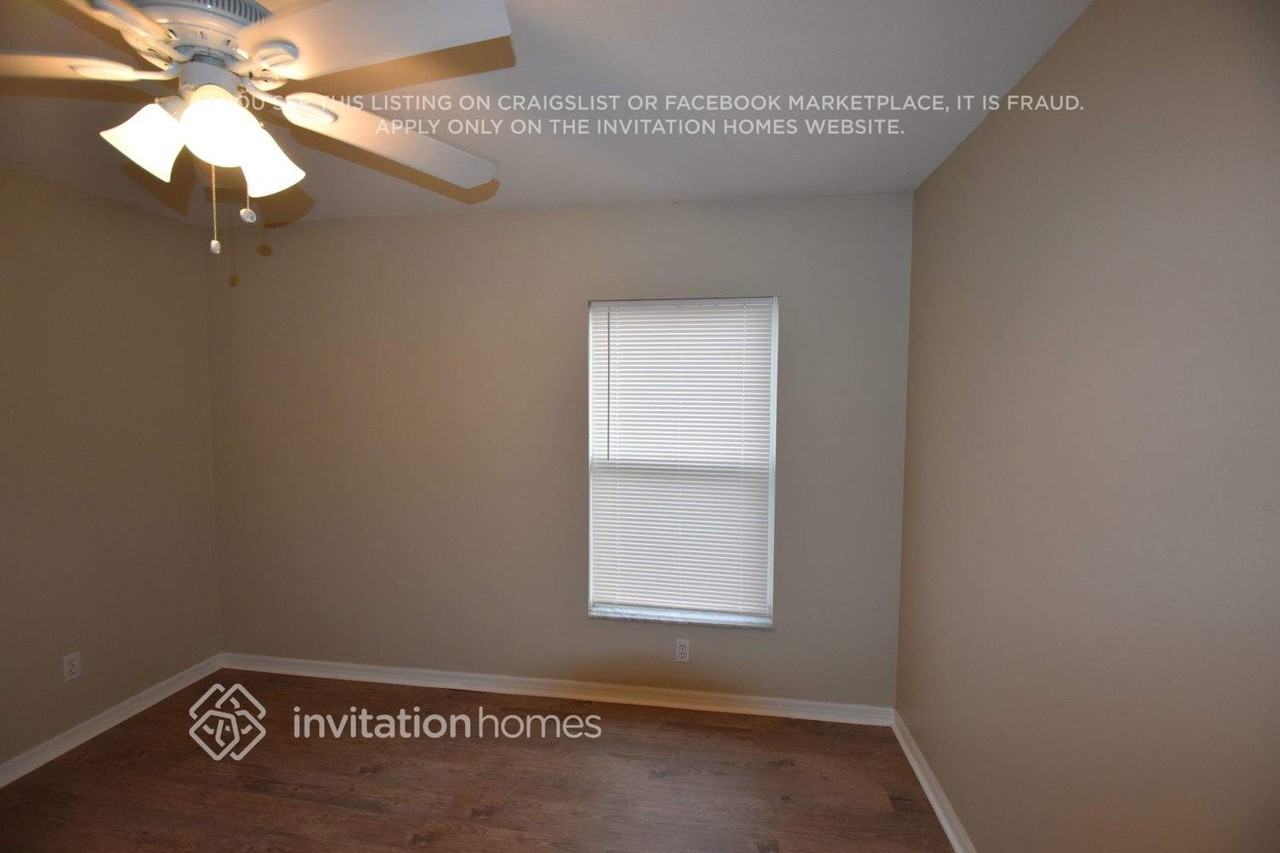 844 Rocky Mountain Ct - Photo 4 of 7