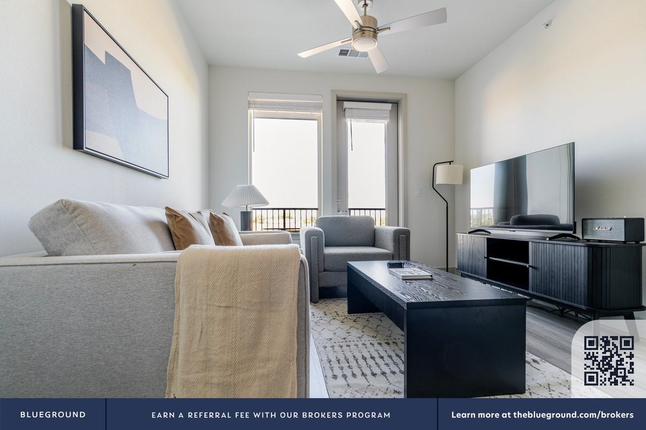 11600 Spirit Dr #355 - Photo 4 of 30