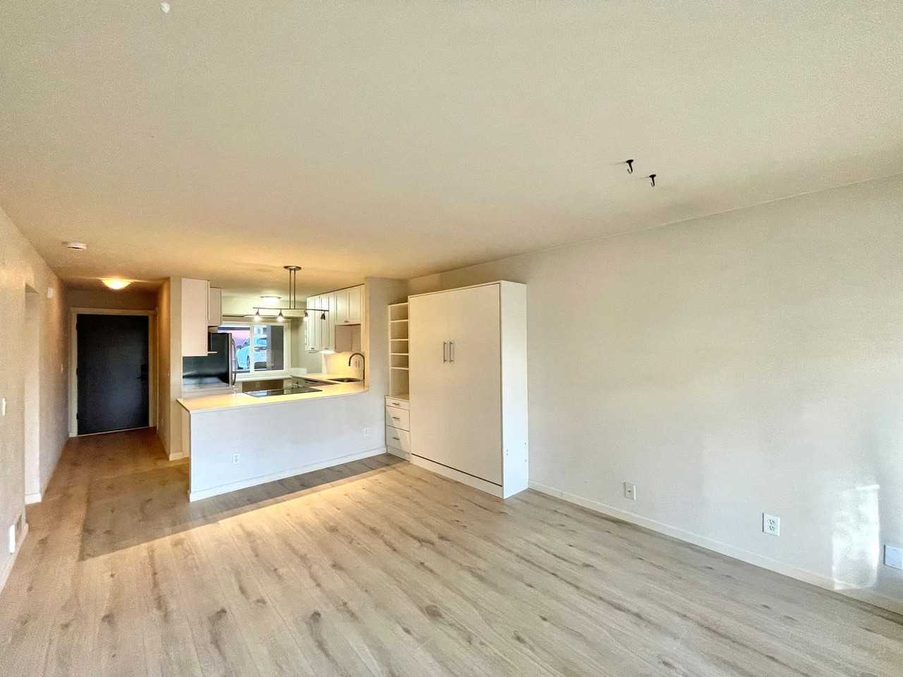 130 105th Ave Se #116 - Photo 6 of 12