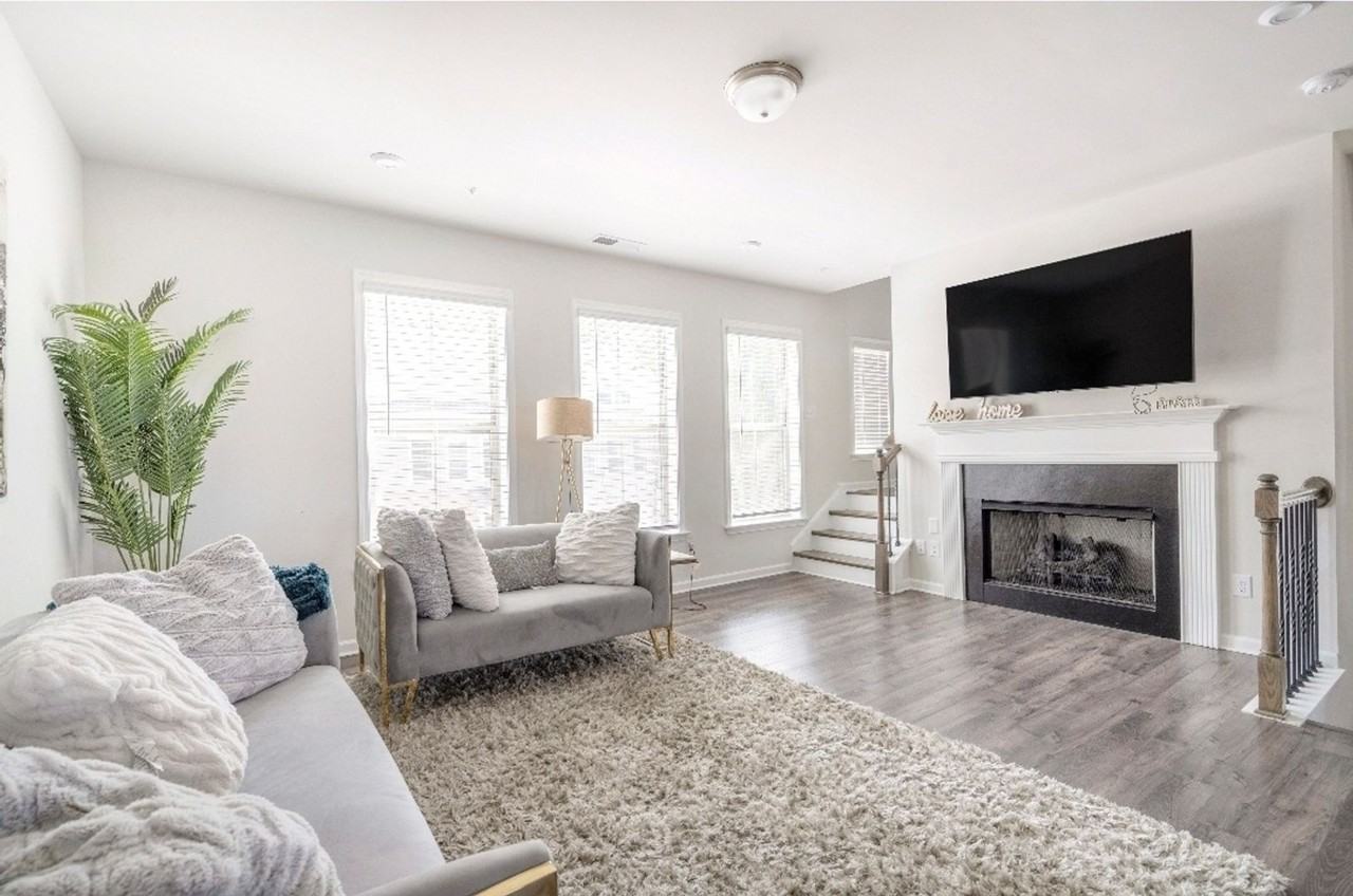 1421 Ridgebend Way Se - Photo 4 of 17