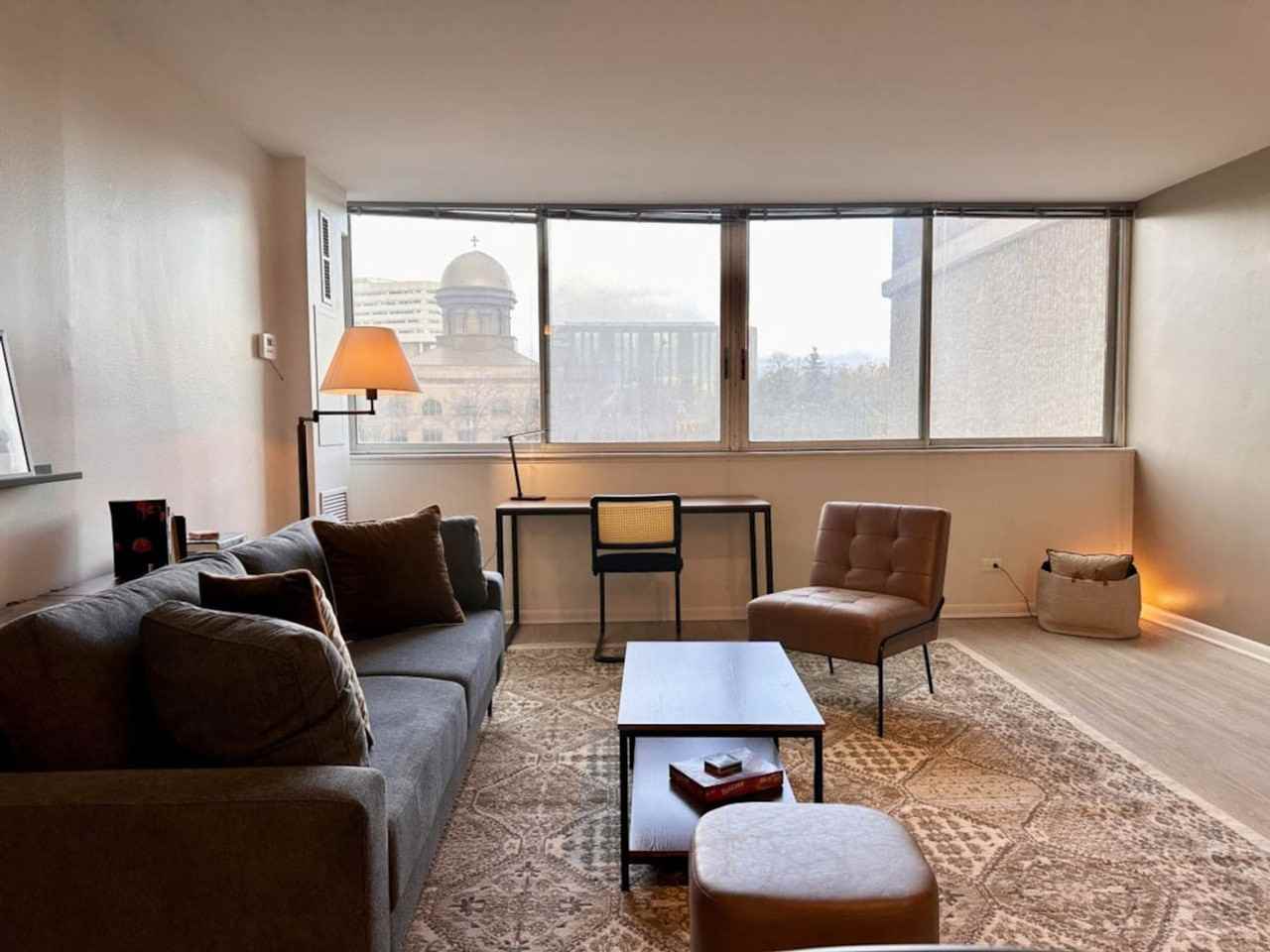 901 S Ashland Ave #1379030P - Photo 2 of 32