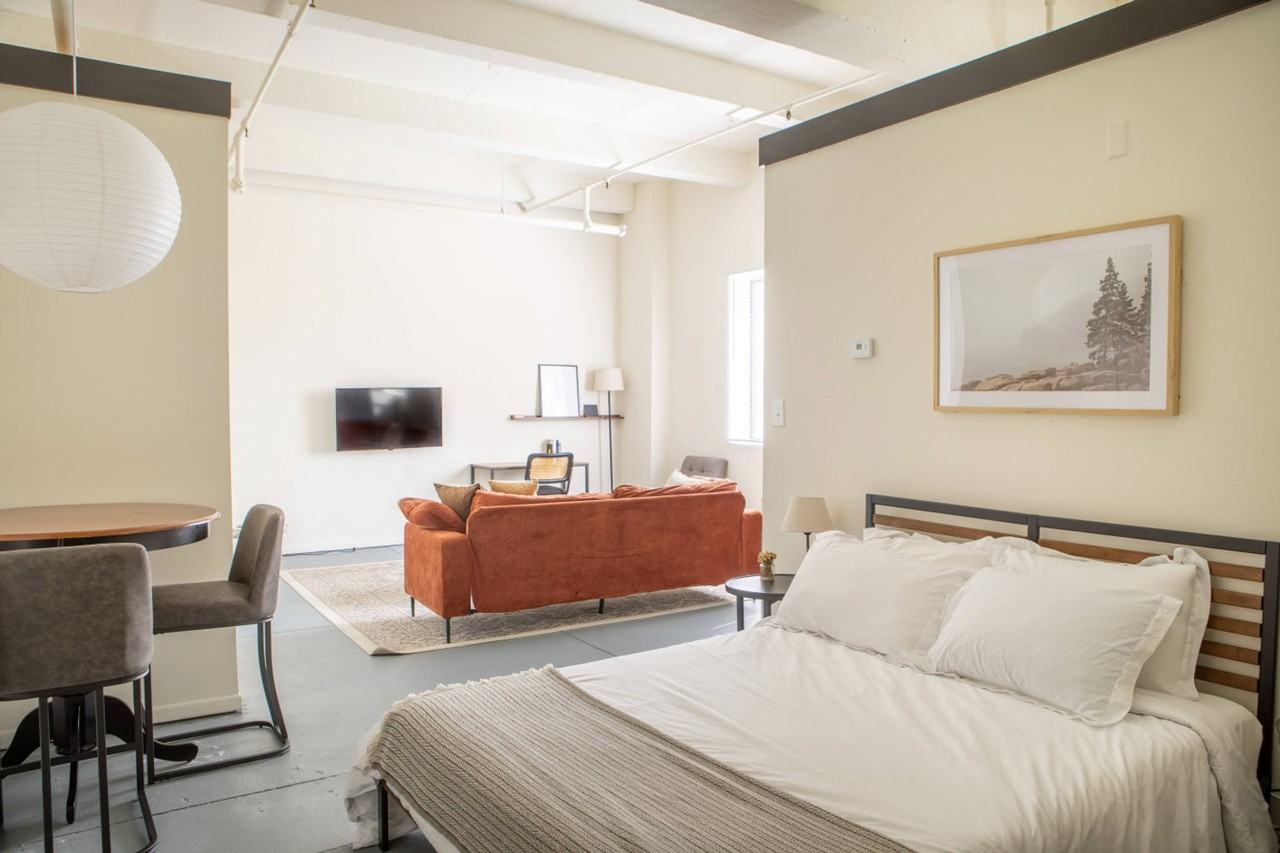 823 N 2nd St #1379048P - Photo 6 of 15