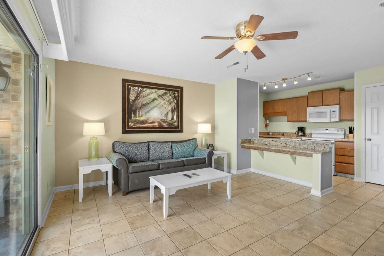 203 Double Eagle Dr #1381295P - Photo 4 of 50