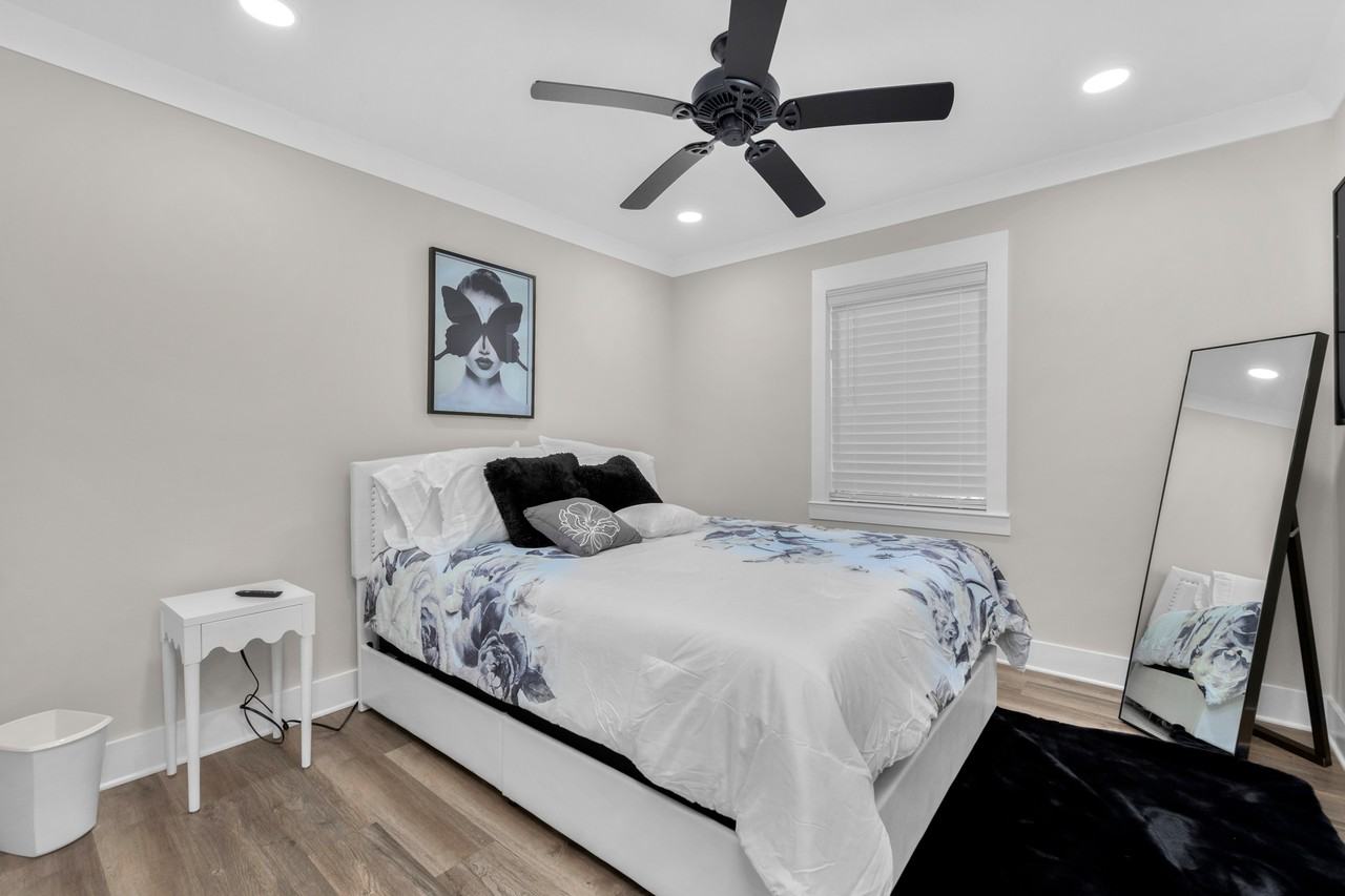 267 E Burgess Rd #A - Photo 3 of 12