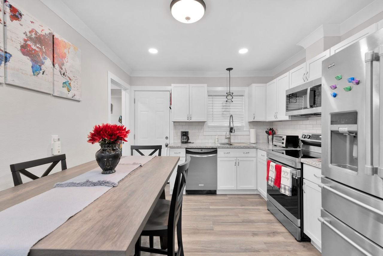 267 E Burgess Rd #A - Photo 5 of 12