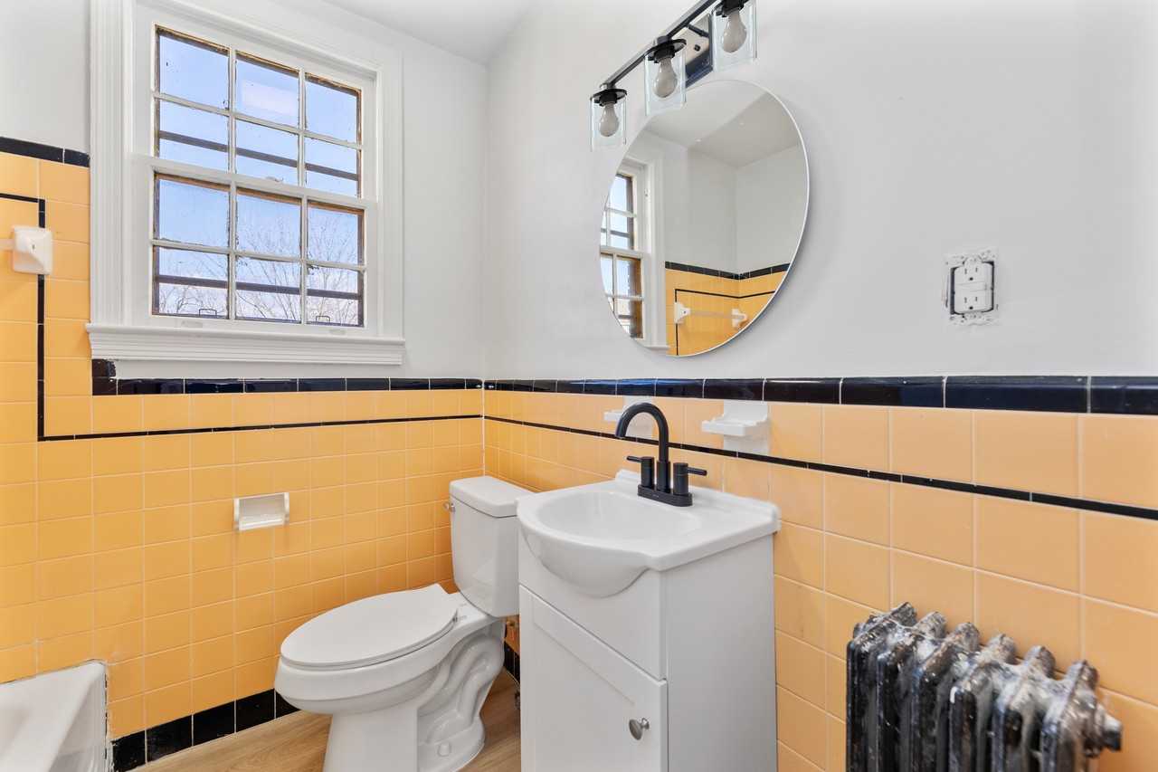 4348 Southern Ave Se #4 - Photo 5 of 9