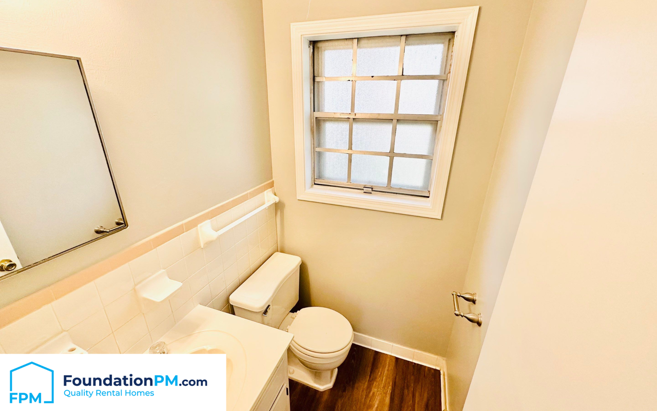 1188 Garden Rd - Photo 6 of 13