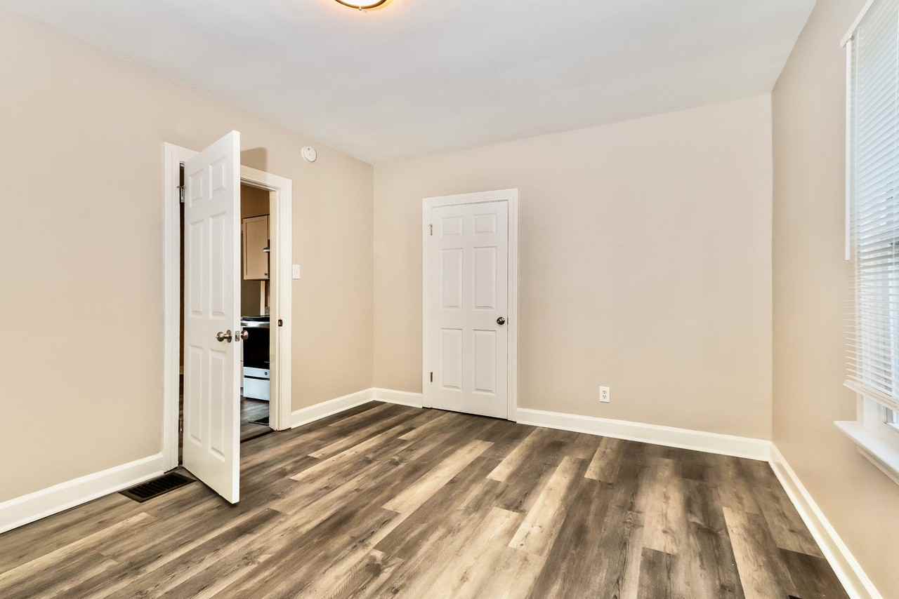 Lincoln Ave - Photo 2 of 6