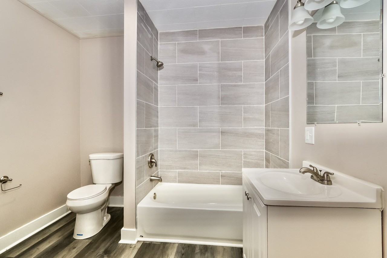 Lincoln Ave - Photo 3 of 6